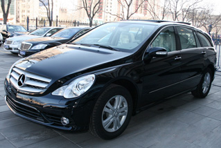 奔馳R350輕型商用車出租 奔馳R350輕型商用車出租