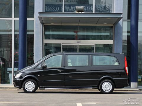 7座奔馳威霆-商務租車