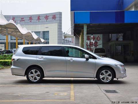 7座本田奧德賽-商務(wù)租車 7座本田奧德賽-商務(wù)租車