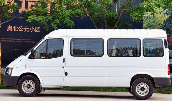 北京包大巴車 北京包大巴車