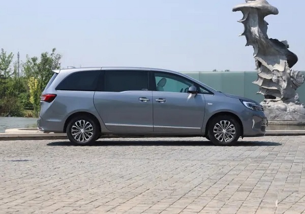 2022款別克GL8陸上公務艙